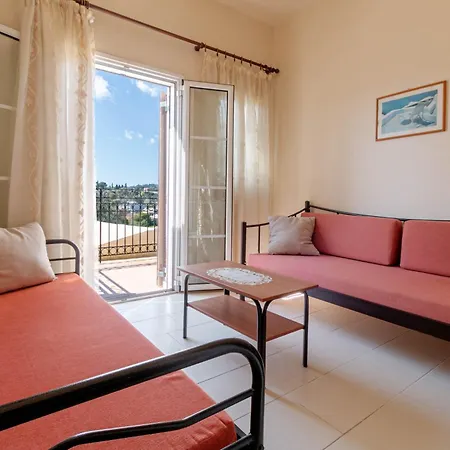 מלון Ionian Arches 3*