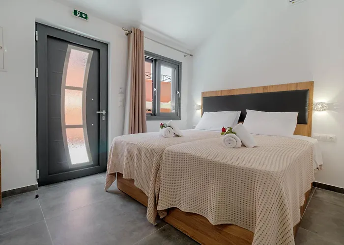Ionian Arches Hotel 3*