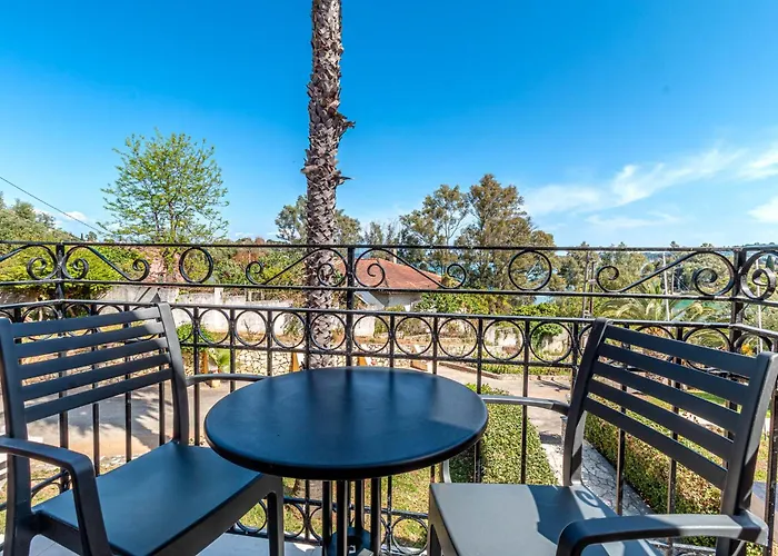 Ionian Arches Hotel 3*